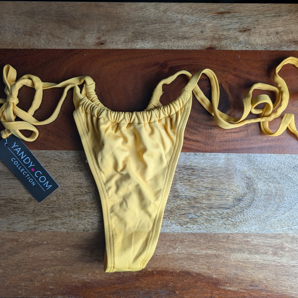 Yellow Ruffle Bikini Set - Picture 4 of 8